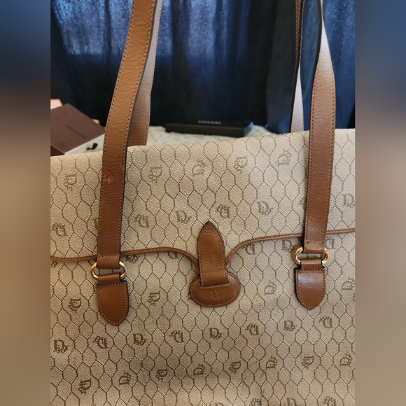 Dior Honeycomb Shoulder Bag - Picture 14 of 16